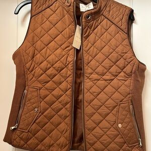 Active USA Chestnut Quilted Vest